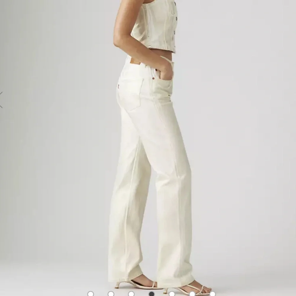 NWT Levi's 501 Coated Jeans Straight Leg 30/32 - Picture 5 of 14